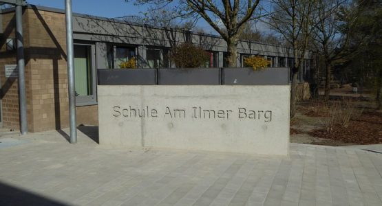 10042-Schule-Ilmer Barg